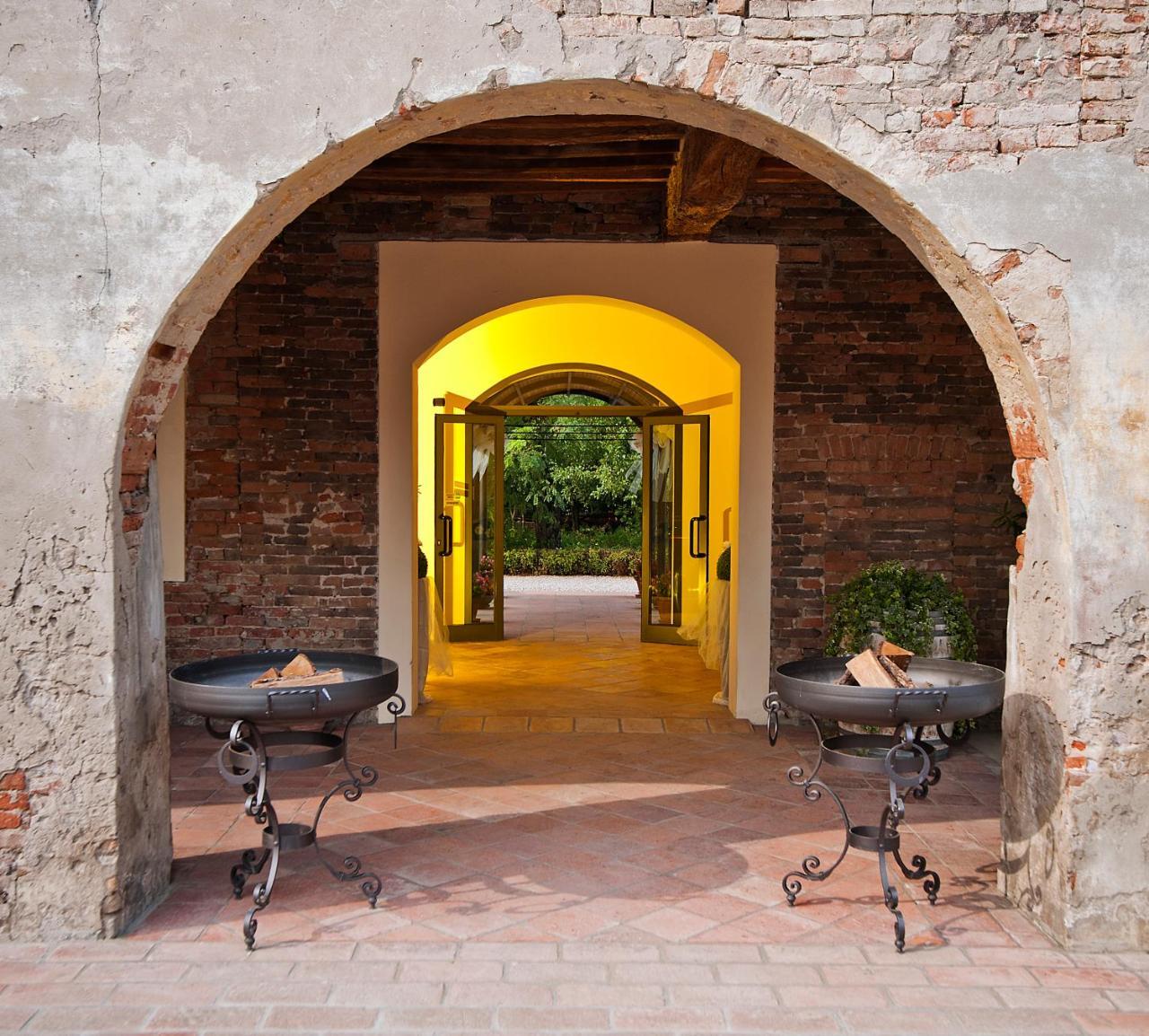 Willa Antica Grancia Benedettina Colorno Zewnętrze zdjęcie